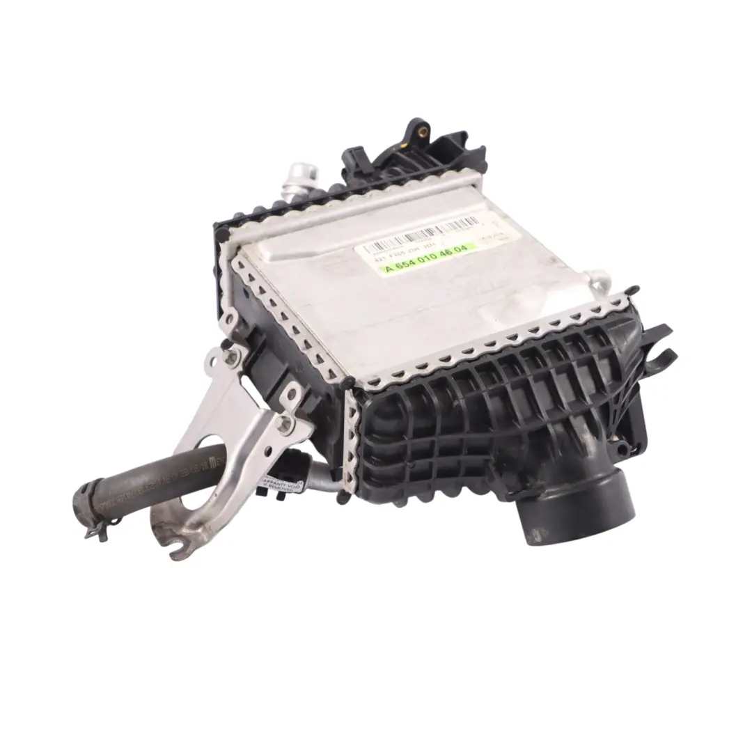 Radiador Intercooler Enfriador de Aire de Carga Turbo para Mercedes W213 con número de pieza A6540906100 Mercedes W213 Radiador Intercooler Enfriador de Aire de Carga Turbo - SKU A6540906100 - Número de pieza A6540906100