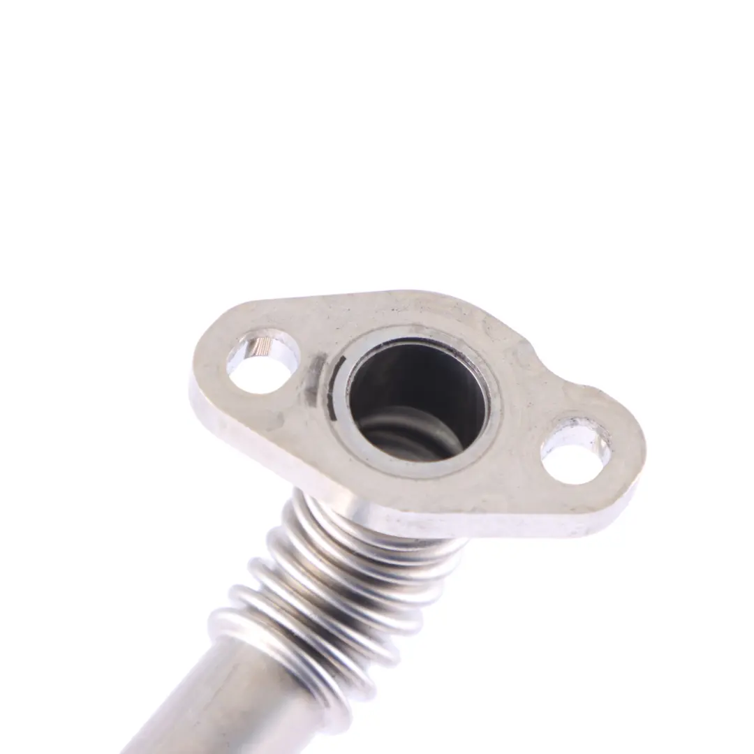 AGR Ventil Kühler Einheit Rohr Schlauchleitung für Mercedes W213 mit Teilenummer A6542031300 Mercedes W213 AGR Ventil Kühler Einheit Rohr Schlauchleitung - SKU A6542031300 - Teilenummer A6542031300
