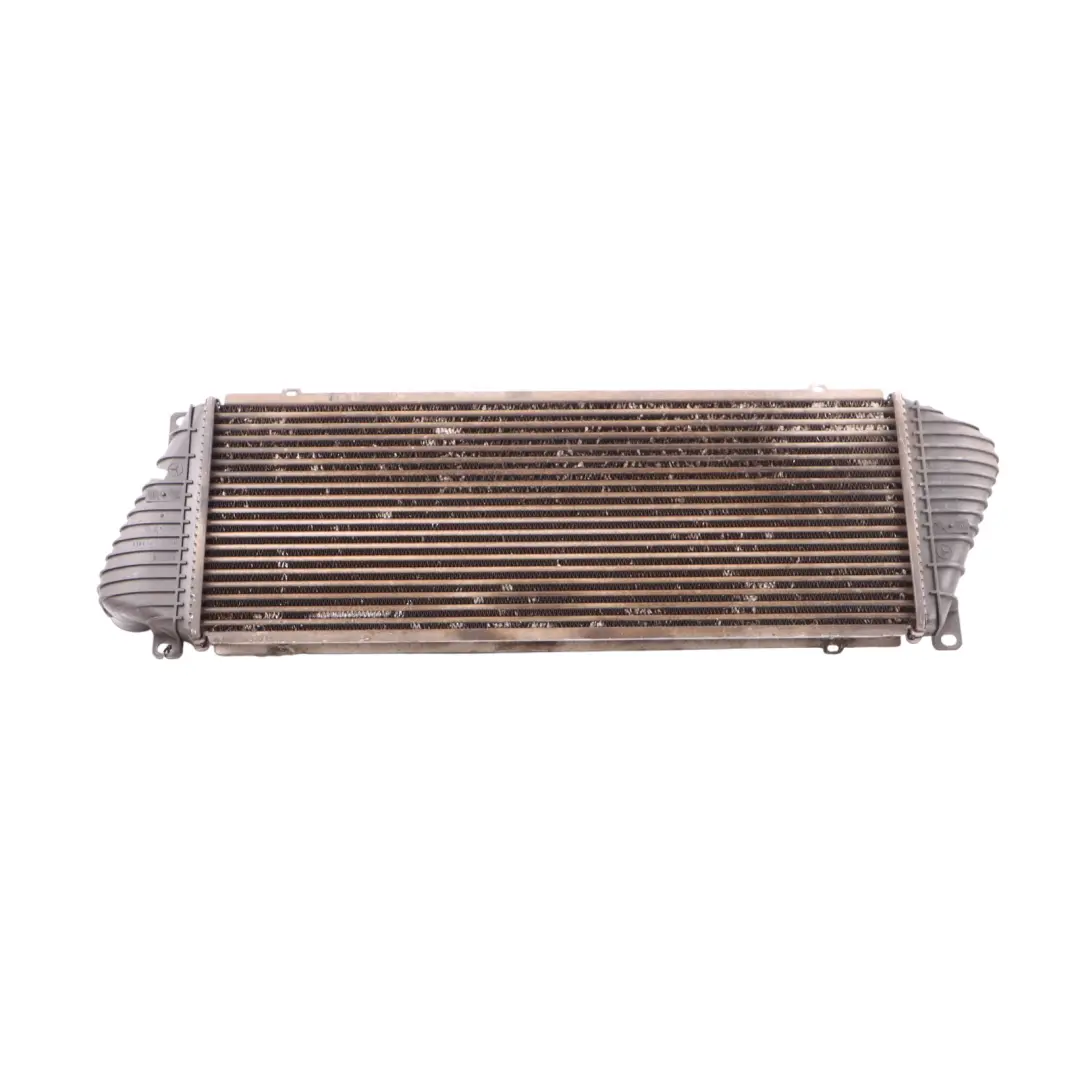 W901 W903 Refroidisseur d'air Diesel pour Intercooler Mercedes Sprinter à propos du numéro de pièce A9015010701 Intercooler Mercedes Sprinter W901 W903 Refroidisseur d'air Diesel - SKU A9015010701 - Numéro de pièce A9015010701