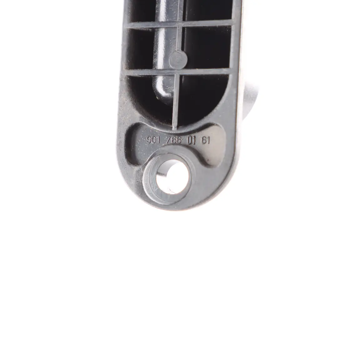 W902 Puertas Laterales Correderas Guía Bloqueo para Mercedes Sprinter con número de pieza A9017660161 Mercedes Sprinter W902 Puertas Laterales Correderas Guía Bloqueo - SKU A9017660161 - Número de pieza A9017660161