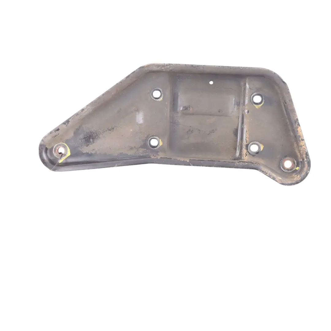 W902 Front Leaf Spring Holder Right O/S to Mercedes with Part number A9023310126 Mercedes W902 Front Leaf Spring Holder Right O/S - SKU A9023310126 - Part number A9023310126