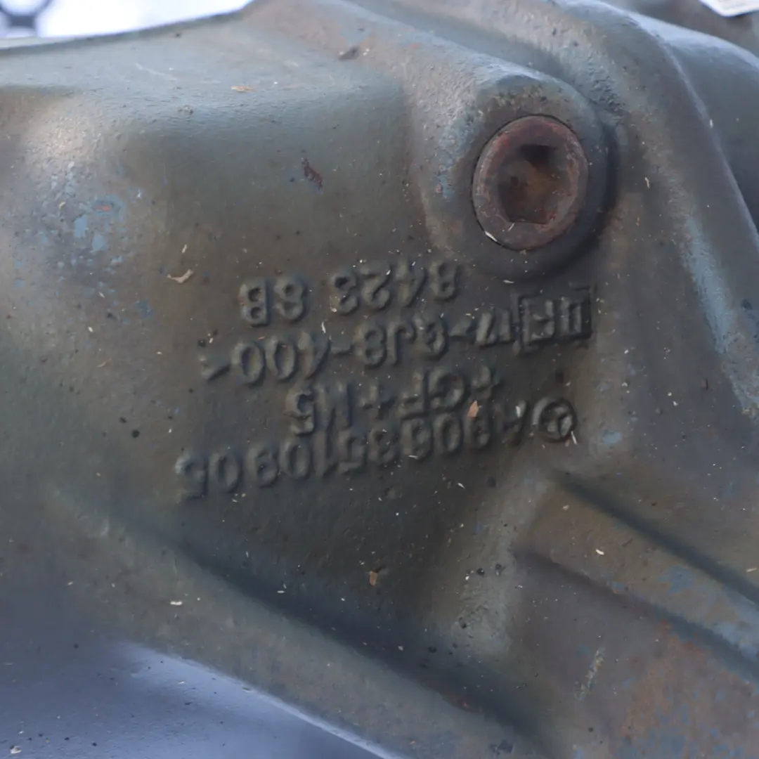 Differential hinten 741423 51:13 3,923 für Mercedes Sprinter W906 mit Teilenummer A9063503704 Mercedes Sprinter W906 Differential hinten 741423 51:13 3,923 - SKU A9063503704 - Teilenummer A9063503704