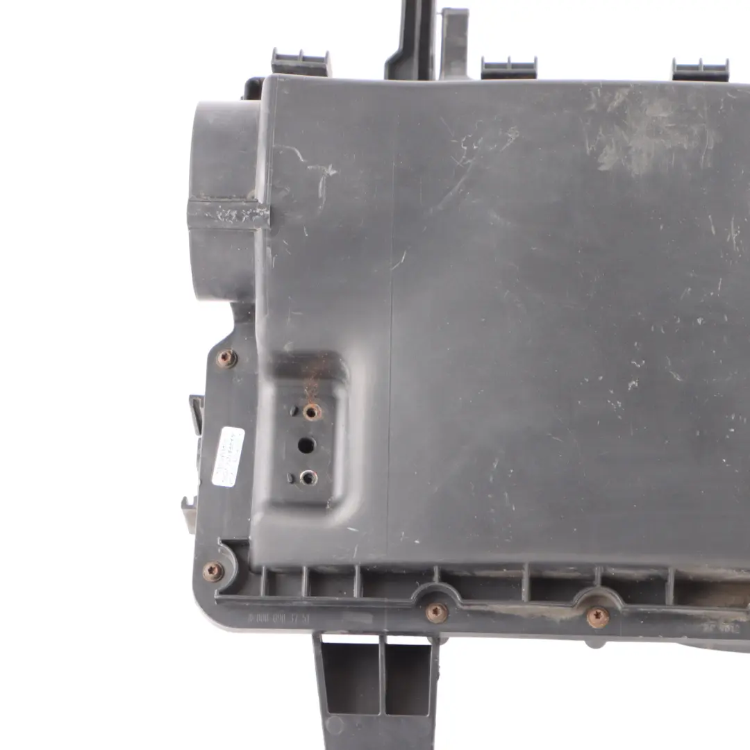 Filtro de Aire Caja de Admisión Silenciador Carcasa para Mercedes W906 con número de pieza A9065280100 Mercedes W906 Filtro de Aire Caja de Admisión Silenciador Carcasa - SKU A9065280100 - Número de pieza A9065280100