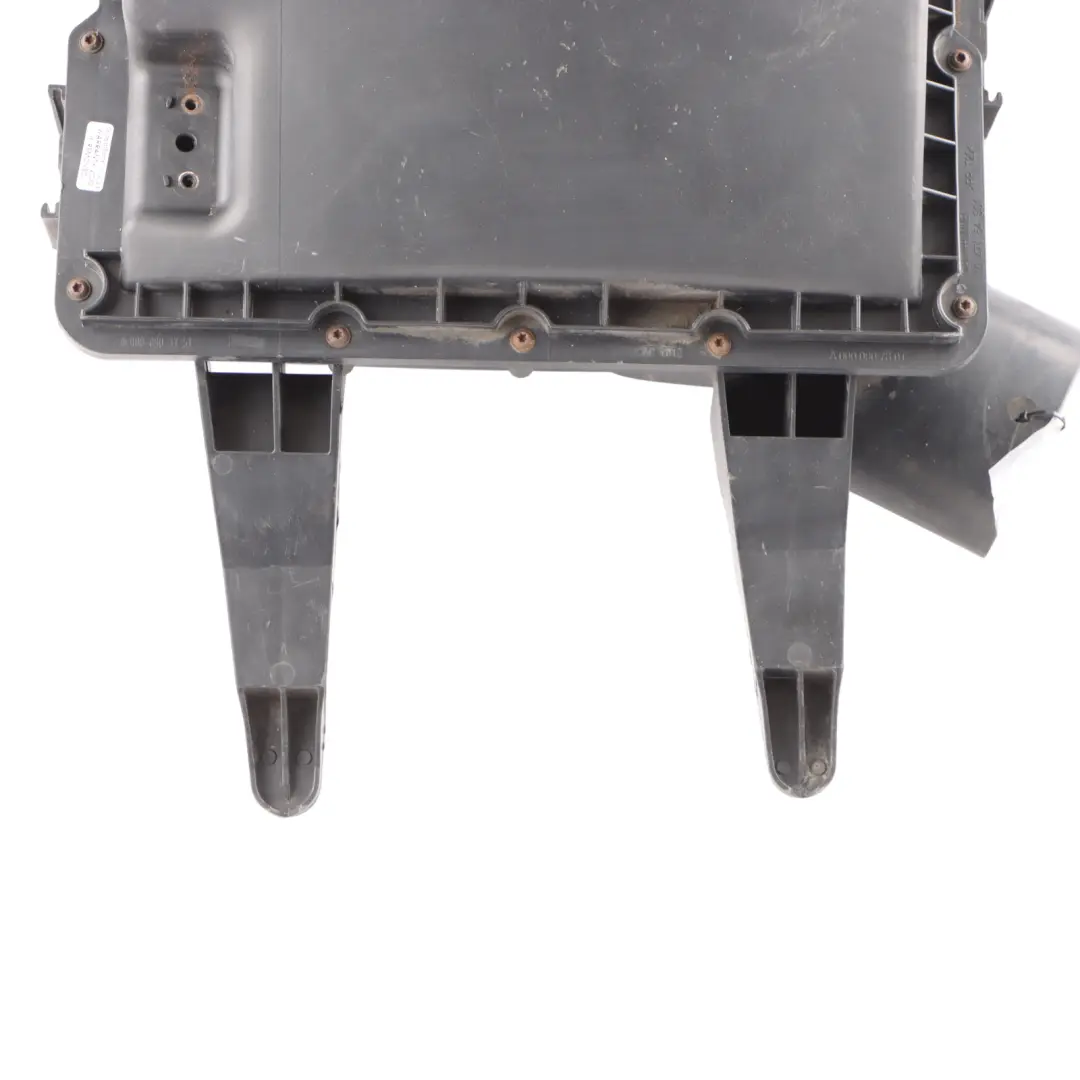Mercedes W906 Boîte de filtre à air Silencieux d'admission Boîtier - SKU A9065280100 - Numéro de pièce A9065280100