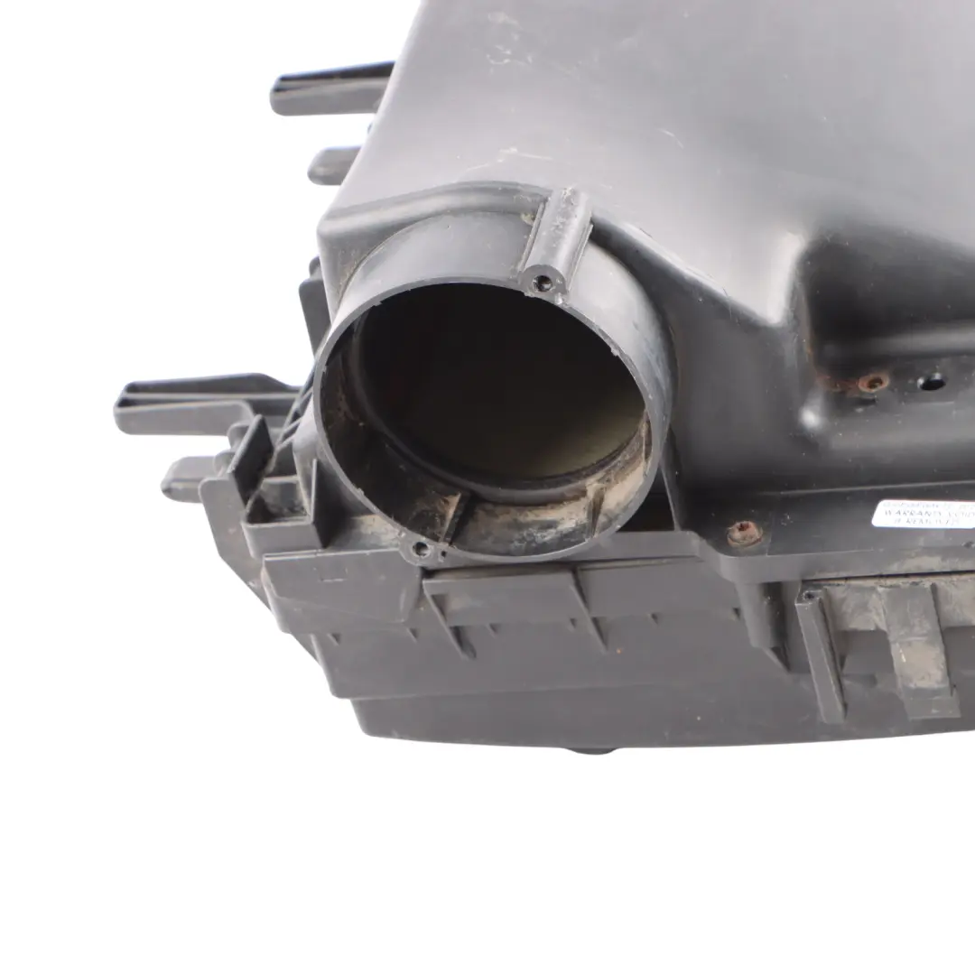 Luftfilterkasten Ansaugschalldämpfer Gehäuse für Mercedes W906 mit Teilenummer A9065280100 Mercedes W906 Luftfilterkasten Ansaugschalldämpfer Gehäuse - SKU A9065280100 - Teilenummer A9065280100