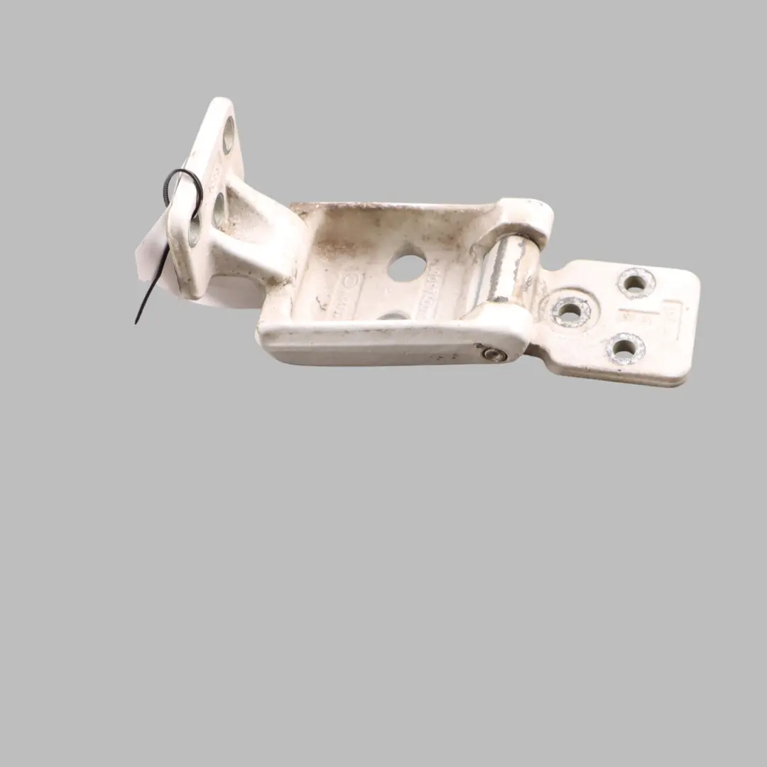 Door Hinge Right O/S Lower Arctic White - 9147 to Mercedes W906 VW Crafter I Rear with Part number A9067400737 Mercedes W906 VW Crafter I Rear Door Hinge Right O/S Lower Arctic White - 9147 - SKU A9067400737-ARW - Part number A9067400737