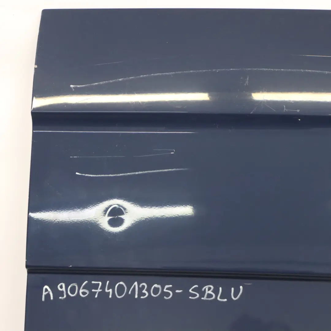 Drzwi Prawe Tylna Klapa Steel Blue - 389 do Mercedes Sprinter W906 o numerze A9067401305 Mercedes Sprinter W906 Drzwi Prawe Tylna Klapa Steel Blue - 389 - SKU A9067401305-SBLU - Numer Części A9067401305
