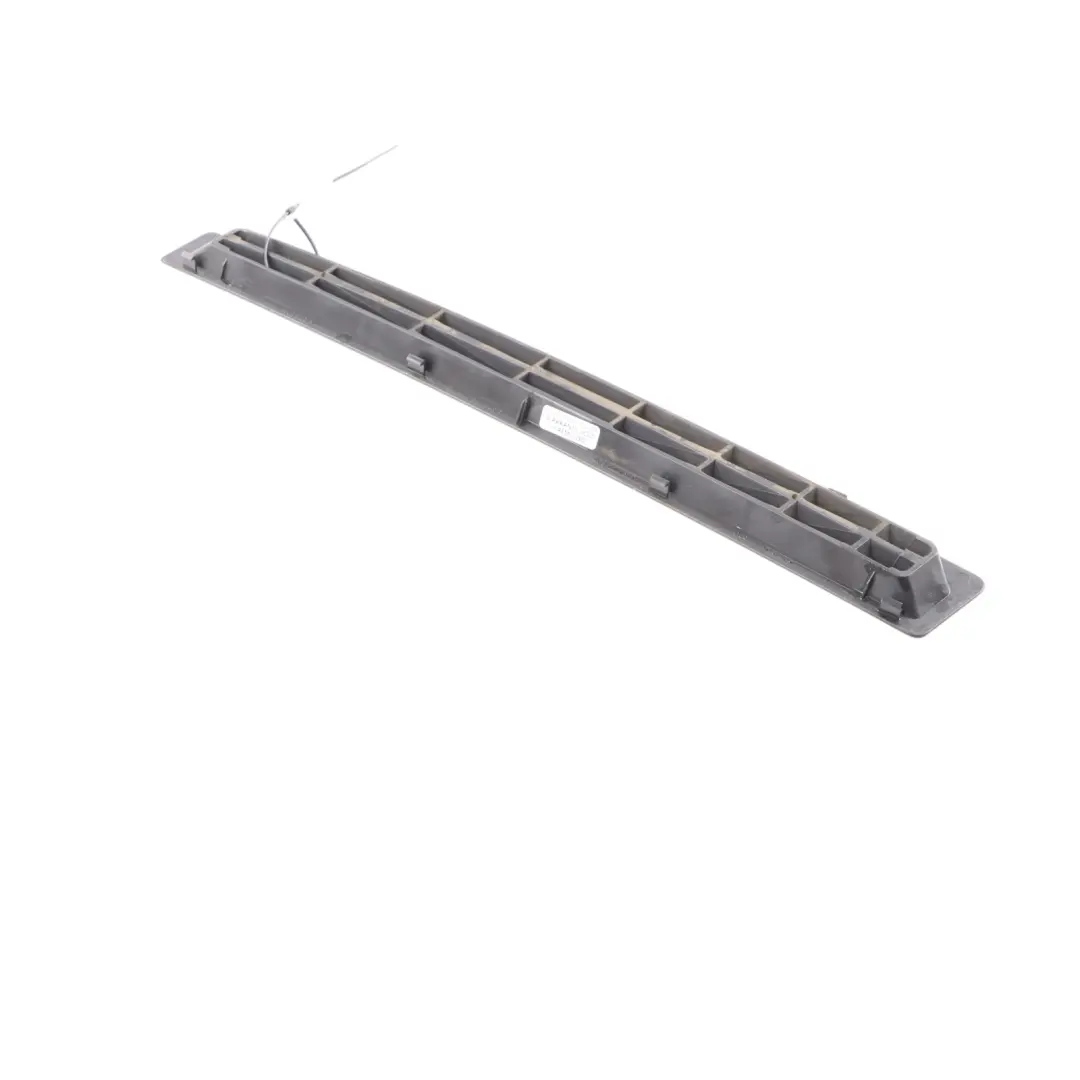 Salpicadero Ventana Desempañador Ventilación Trim para Mercedes W906 con número de pieza A9068310160 Mercedes W906 Salpicadero Ventana Desempañador Ventilación Trim - SKU A9068310160 - Número de pieza A9068310160