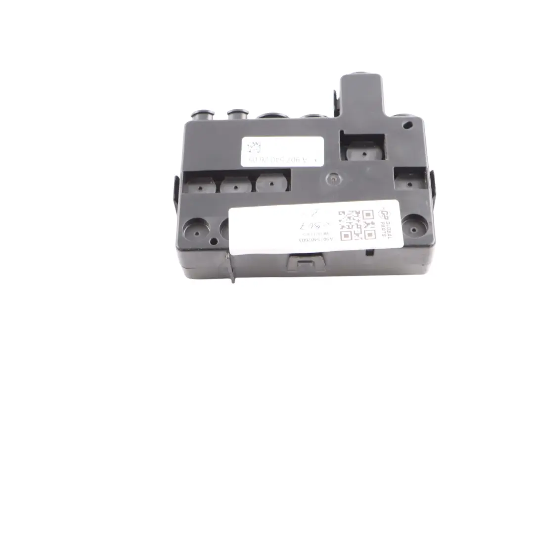 W907 Sicherungs Kasten Steuergerät Modul Q2 für Mercedes mit Teilenummer A9075402605 Mercedes W907 Sicherungs Kasten Steuergerät Modul Q2 - SKU A9075402605 - Teilenummer A9075402605