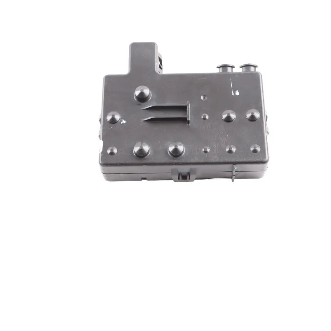 Mercedes W907 Fuse Box Control Unit Module Q2 - SKU A9075402605 - Part number A9075402605