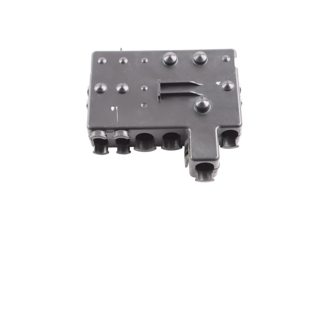 Mercedes W907 Fuse Box Control Unit Module Q2 - SKU A9075402605 - Part number A9075402605