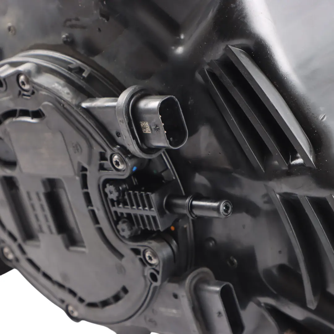 Additive Tank Mercedes W907 W910 AdBlue Tank Pump Assembly to with Part number A9104700000 Additive Tank Mercedes W907 W910 AdBlue Tank Pump Assembly - SKU A9104700000 - Part number A9104700000