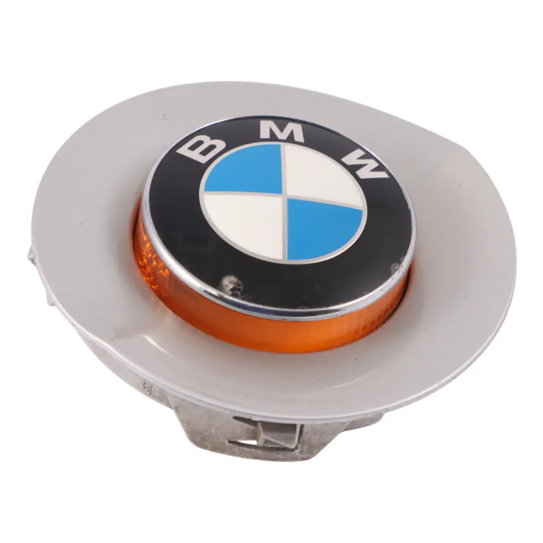 Osłona Obudowa Błotnika Kierunkowskazu Emblemat Lewy Srebrny do BMW Z4 E85 o numerze 0030963 BMW Z4 E85 Osłona Obudowa Błotnika Kierunkowskazu Emblemat Lewy Srebrny - SKU P0030963-TS2 - Numer Części 0030963