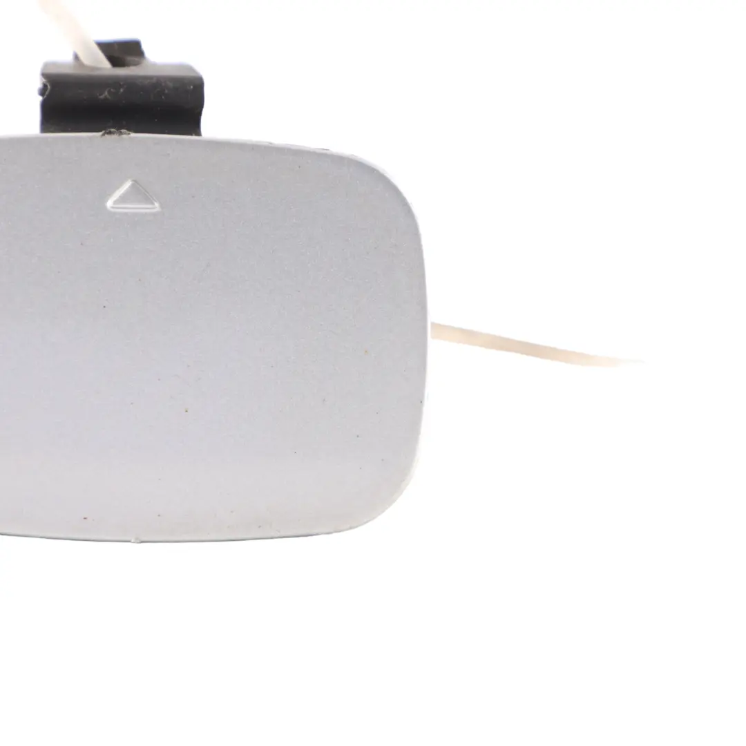 Klappe Abschleppöse Titansilber Titanium Silver 8223259 für BMW 7 er E65 E66 1 mit Teilenummer 0136744 BMW 7 er E65 E66 1 Klappe Abschleppöse Titansilber Titanium Silver 8223259 - SKU P0136744-TS1 - Teilenummer 0136744