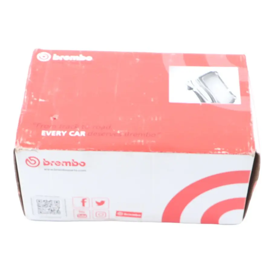 Brembo Front Axle Brake Pads Set Kit to BMW X5 E70 X6 E71 with Part number P06049 BMW X5 E70 X6 E71 Brembo Front Axle Brake Pads Set Kit - SKU P06049 - Part number P06049