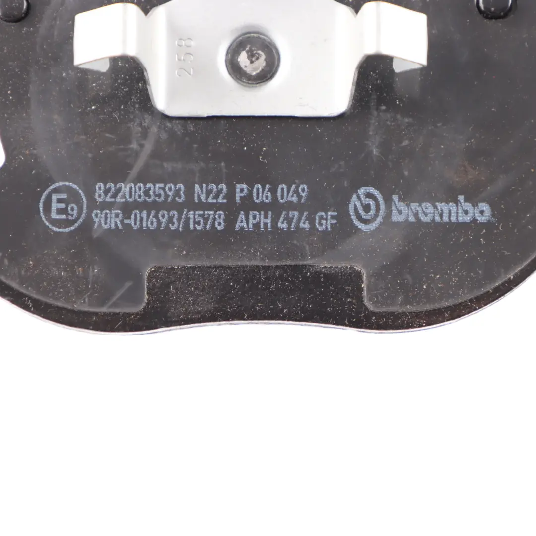 Brembo Front Axle Brake Pads Set Kit to BMW X5 E70 X6 E71 with Part number P06049 BMW X5 E70 X6 E71 Brembo Front Axle Brake Pads Set Kit - SKU P06049 - Part number P06049