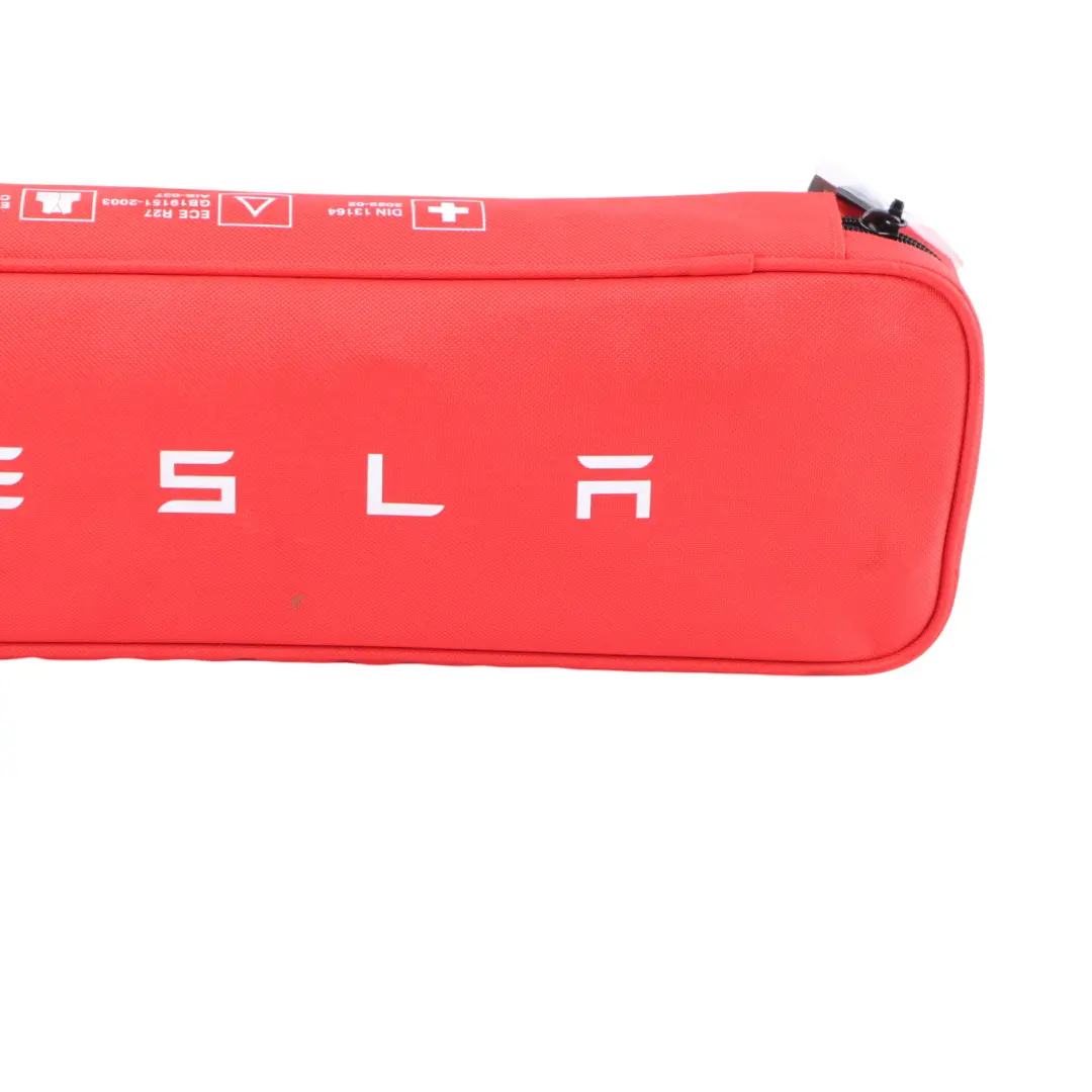  Tesla Model 3 Y First Aid Kit Hazard Warning Triangle Emergency - SKU P1475076-00-D - Part number P1475076-00-D