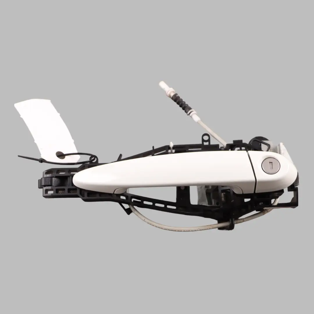 Grab Handle Front Right O/S Door Alpinweiss 3 Alpine White - 300 to BMW F21 with Part number 0445184 BMW F21 Grab Handle Front Right O/S Door Alpinweiss 3 Alpine White - 300 - SKU rhd-0445184-AW - Part number 0445184