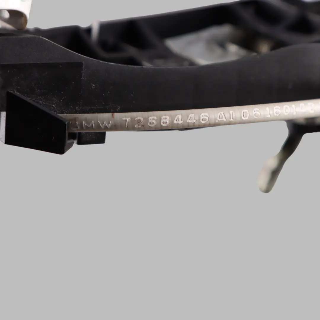 Grab Handle Front Right O/S Door Alpinweiss 3 Alpine White - 300 to BMW F21 with Part number 0445184 BMW F21 Grab Handle Front Right O/S Door Alpinweiss 3 Alpine White - 300 - SKU rhd-0445184-AW - Part number 0445184