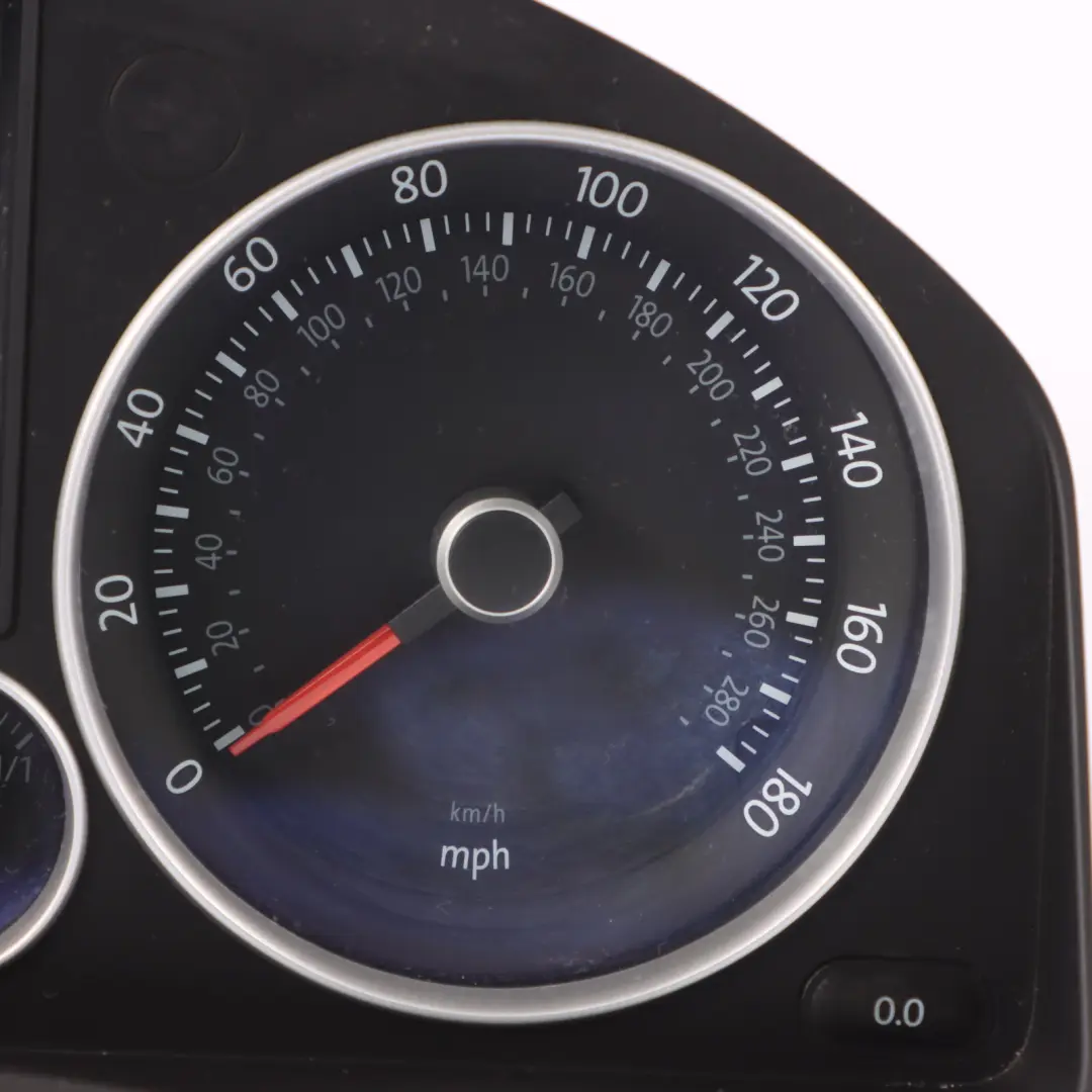 1K Instrument Cluster Speedo Clocks Petrol Manual to Volkswagen Golf with Part number 1K6920972D Volkswagen Golf 1K Instrument Cluster Speedo Clocks Petrol Manual - SKU RHD-1K6920972D - Part number 1K6920972D