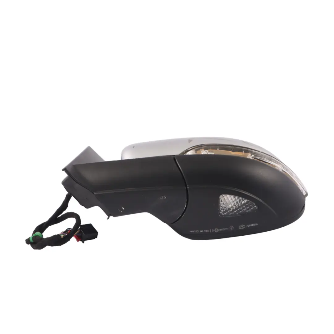 Mirror Wing Left N/S Reflex Silver LA7W to VW Volkswagen Touran 1T with Part number 1T2857507T VW Volkswagen Touran 1T Mirror Wing Left N/S Reflex Silver LA7W - SKU RHD-1T2857507T-RES - Part number 1T2857507T