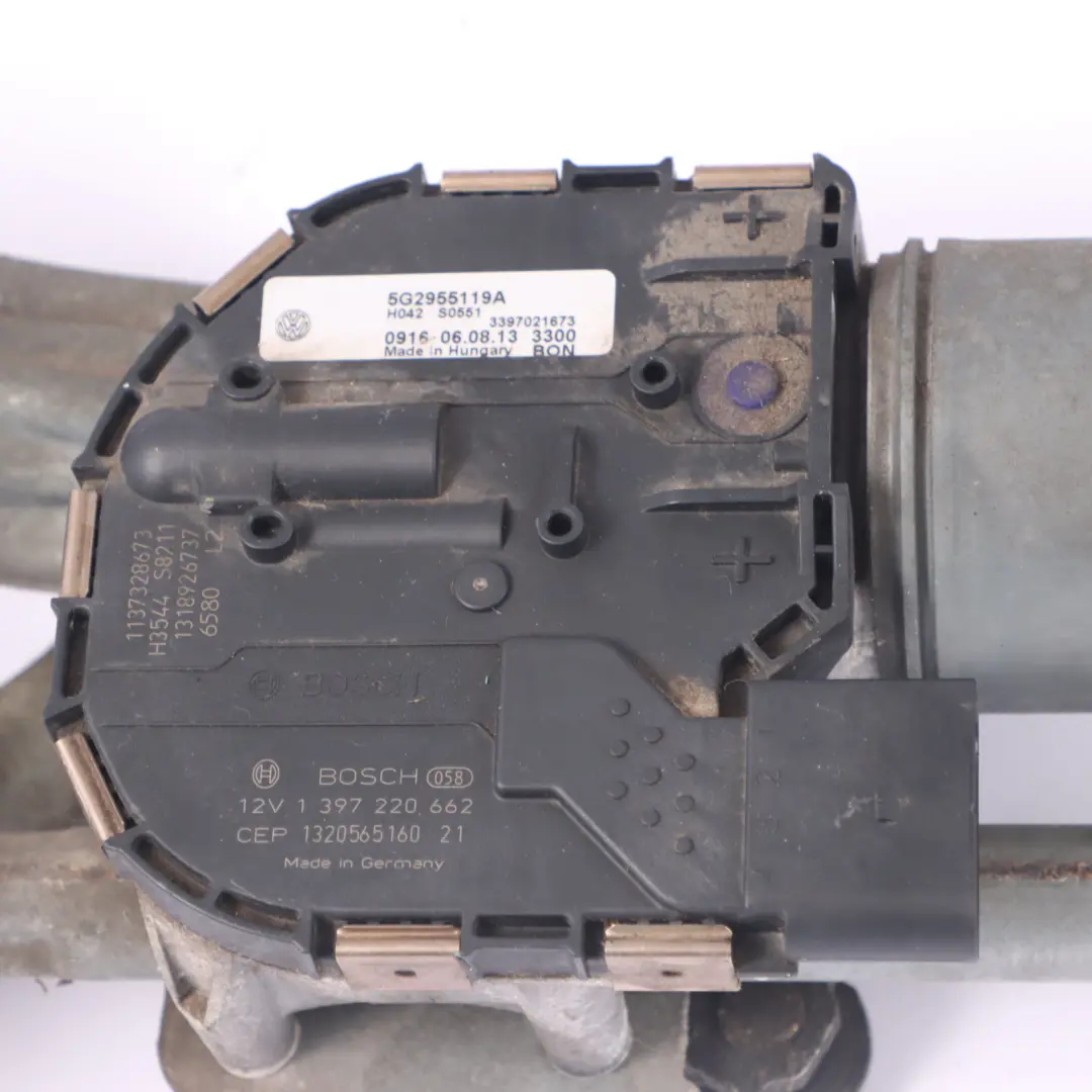 Front Windscreen Wiper Linkage Motor Actuator to VW Volkswagen Golf Mk7 with Part number 5G2955023 VW Volkswagen Golf Mk7 Front Windscreen Wiper Linkage Motor Actuator - SKU RHD-5G2955023 - Part number 5G2955023