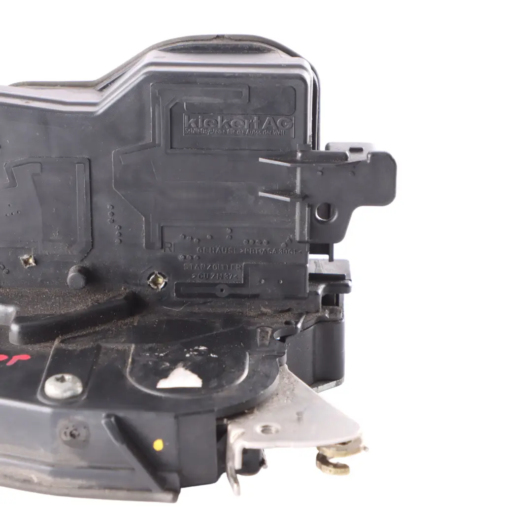 Front Door Latch Actuator Catch Latch Right O/S Mechanism to BMW E65 E66 with Part number 7012142 BMW E65 E66 Front Door Latch Actuator Catch Latch Right O/S Mechanism - SKU RHD-7012142 - Part number 7012142