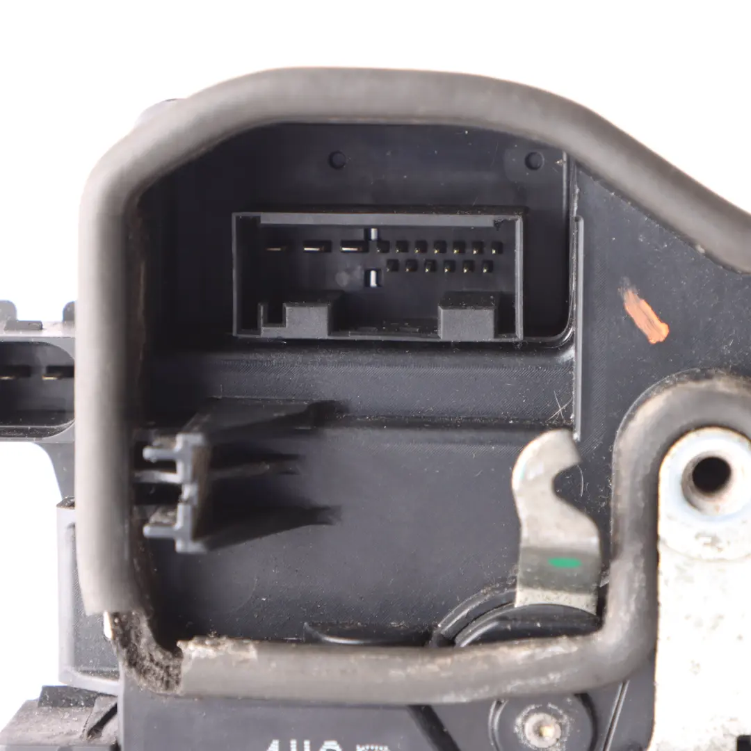 Front Door Latch Actuator Catch Latch Right O/S Mechanism to BMW E65 E66 with Part number 7012142 BMW E65 E66 Front Door Latch Actuator Catch Latch Right O/S Mechanism - SKU RHD-7012142 - Part number 7012142