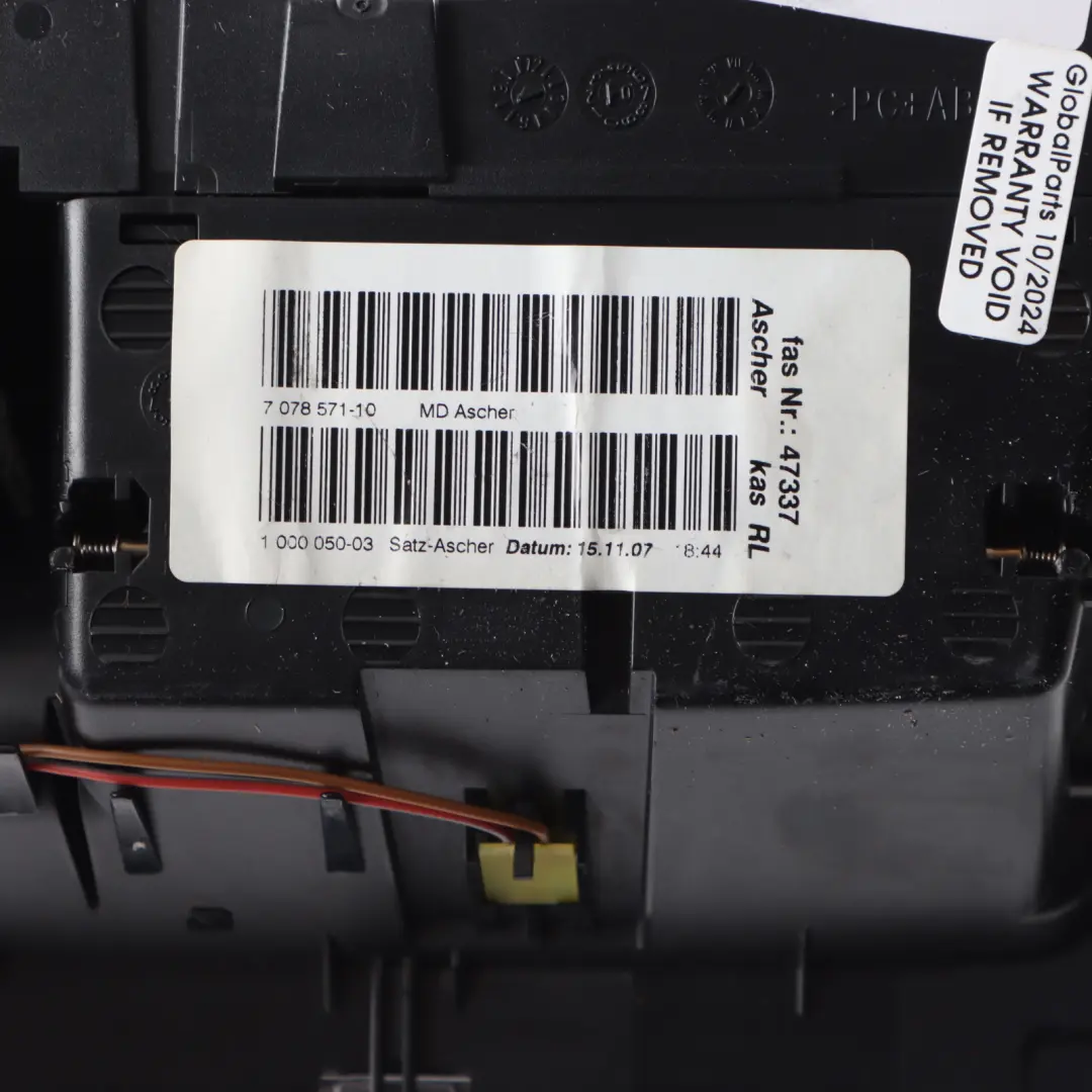 Ashtray Finisher Tray Decor Kaschmir Silber 7078571 to BMW 1 Series E87 with Part number 7146674 BMW 1 Series E87 Ashtray Finisher Tray Decor Kaschmir Silber 7078571 - SKU rhd-7078571-22 - Part number 7146674