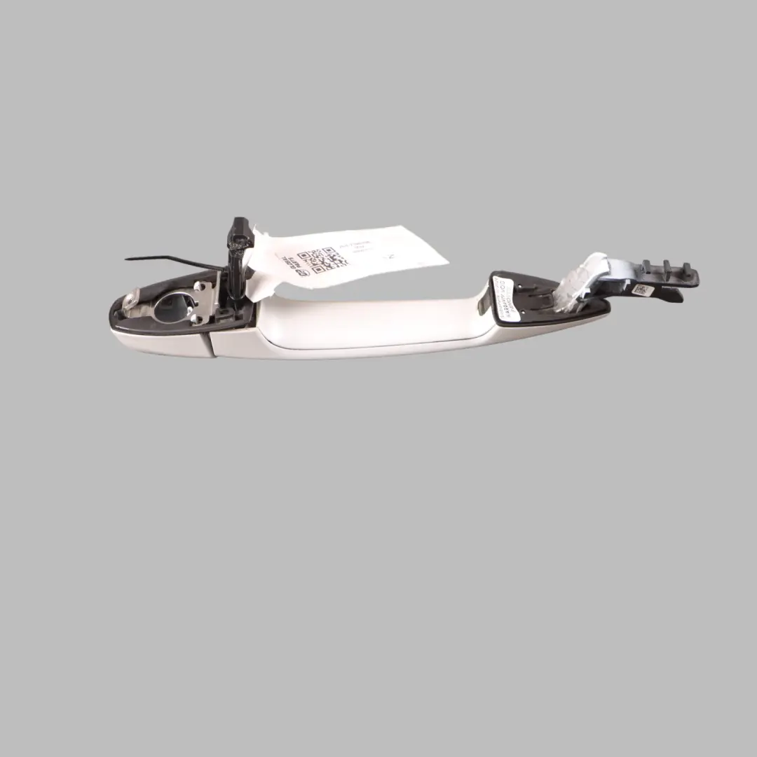  Door Handle BMW X5 F15 X6 F16 Grab Outside Front Right O/S Mineral White - A96 - SKU RHD-7396308-MW - Part number 7396308