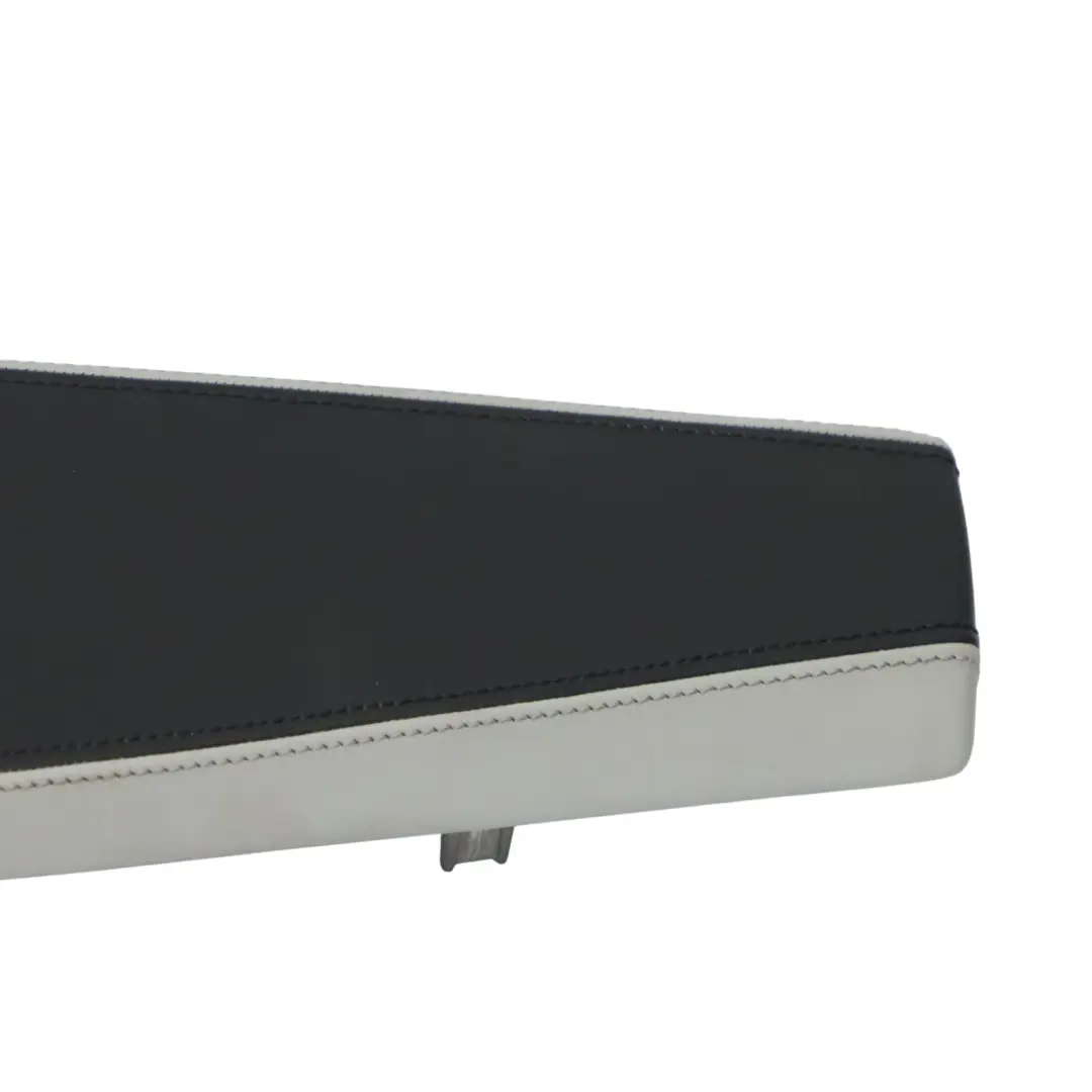 Dashboard Strip BMW Z4 E85 E86 Air Vent Trim Cover Surround Leather Silverstone to with Part number 8035107 Dashboard Strip BMW Z4 E85 E86 Air Vent Trim Cover Surround Leather Silverstone - SKU RHD-8035107 - Part number 8035107