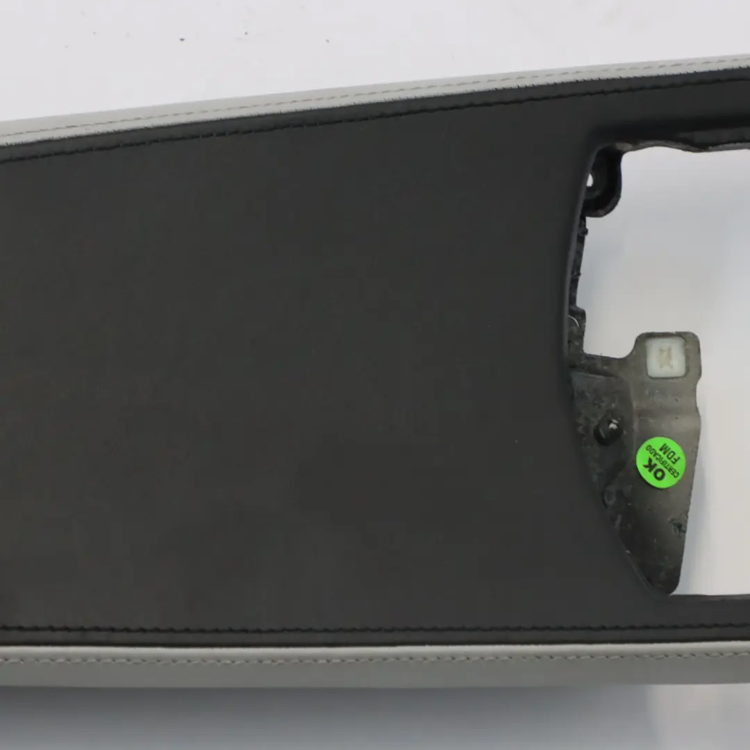 Dashboard Strip BMW Z4 E85 E86 Air Vent Trim Cover Surround Leather Silverstone to with Part number 8035107 Dashboard Strip BMW Z4 E85 E86 Air Vent Trim Cover Surround Leather Silverstone - SKU RHD-8035107 - Part number 8035107