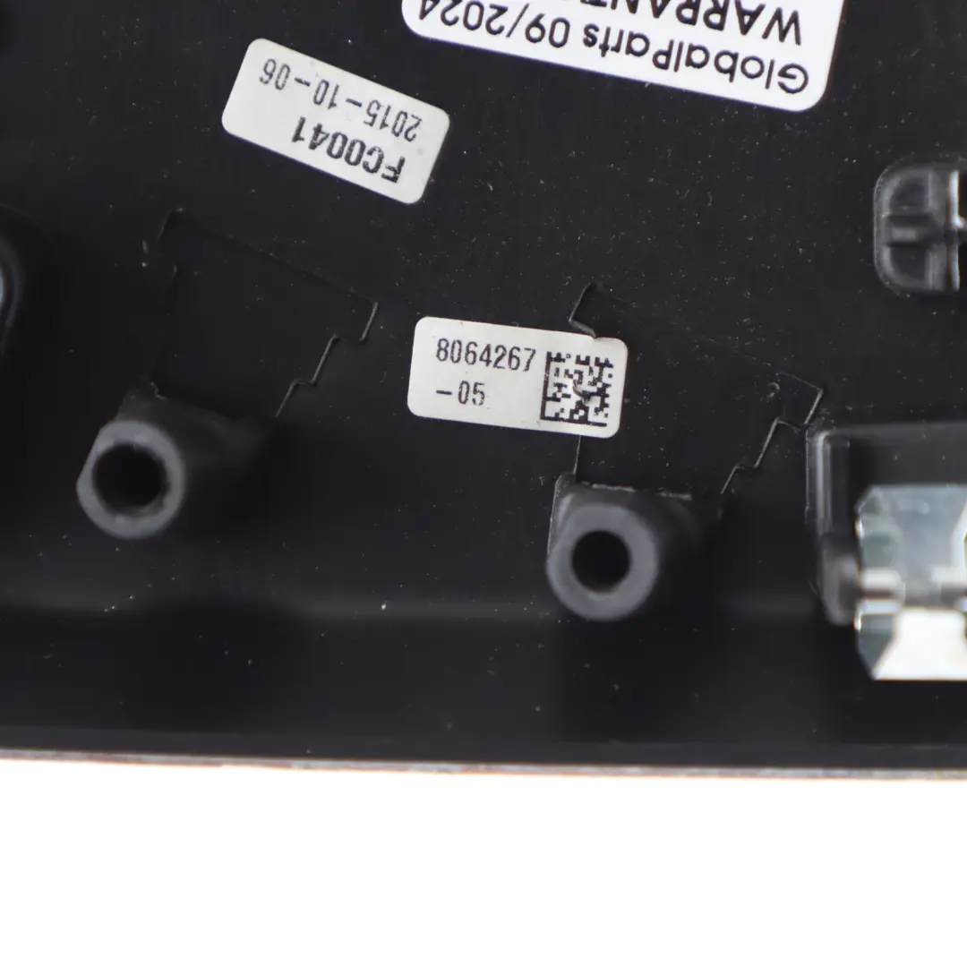 Interior Trim Centre Console Cover Aluminium Hexagon to BMW 1 Series 1 F20 F21 with Part number 8064267 BMW 1 Series 1 F20 F21 Interior Trim Centre Console Cover Aluminium Hexagon - SKU rhd-8064267-1 - Part number 8064267