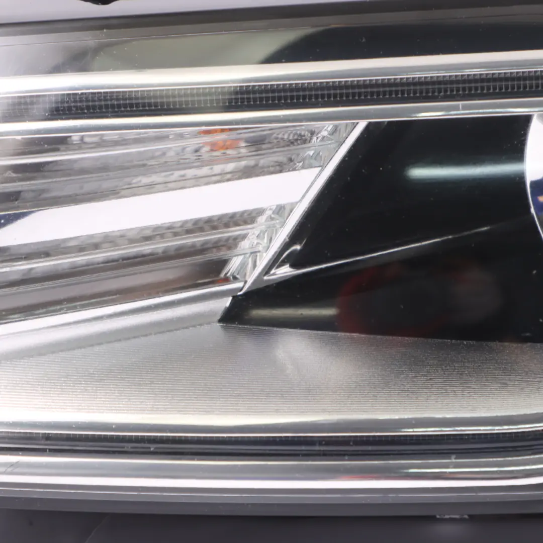 Headlight Headlamp Lamp Light Front Left N/S 8R0941043D to Audi Q5 8R with Part number 8R0941005D Audi Q5 8R Headlight Headlamp Lamp Light Front Left N/S 8R0941043D - SKU RHD-8R0941005D - Part number 8R0941005D