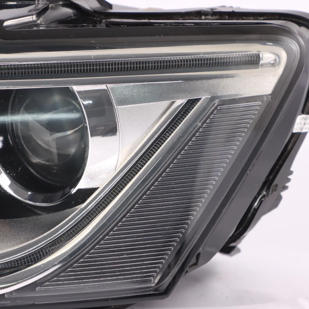 Headlight Headlamp Lamp Light Front Left N/S 8R0941043D to Audi Q5 8R with Part number 8R0941005D Audi Q5 8R Headlight Headlamp Lamp Light Front Left N/S 8R0941043D - SKU RHD-8R0941005D - Part number 8R0941005D