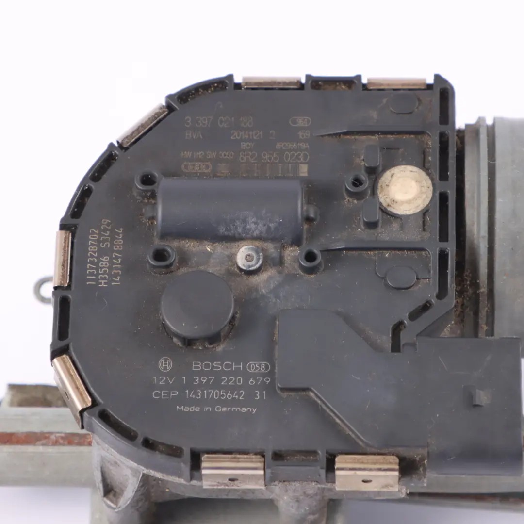 Windscreen Wiper Motor Linkage Mechanism to Audi Q5 8R with Part number 8R2955023D Audi Q5 8R Windscreen Wiper Motor Linkage Mechanism - SKU RHD-8R2955023D - Part number 8R2955023D