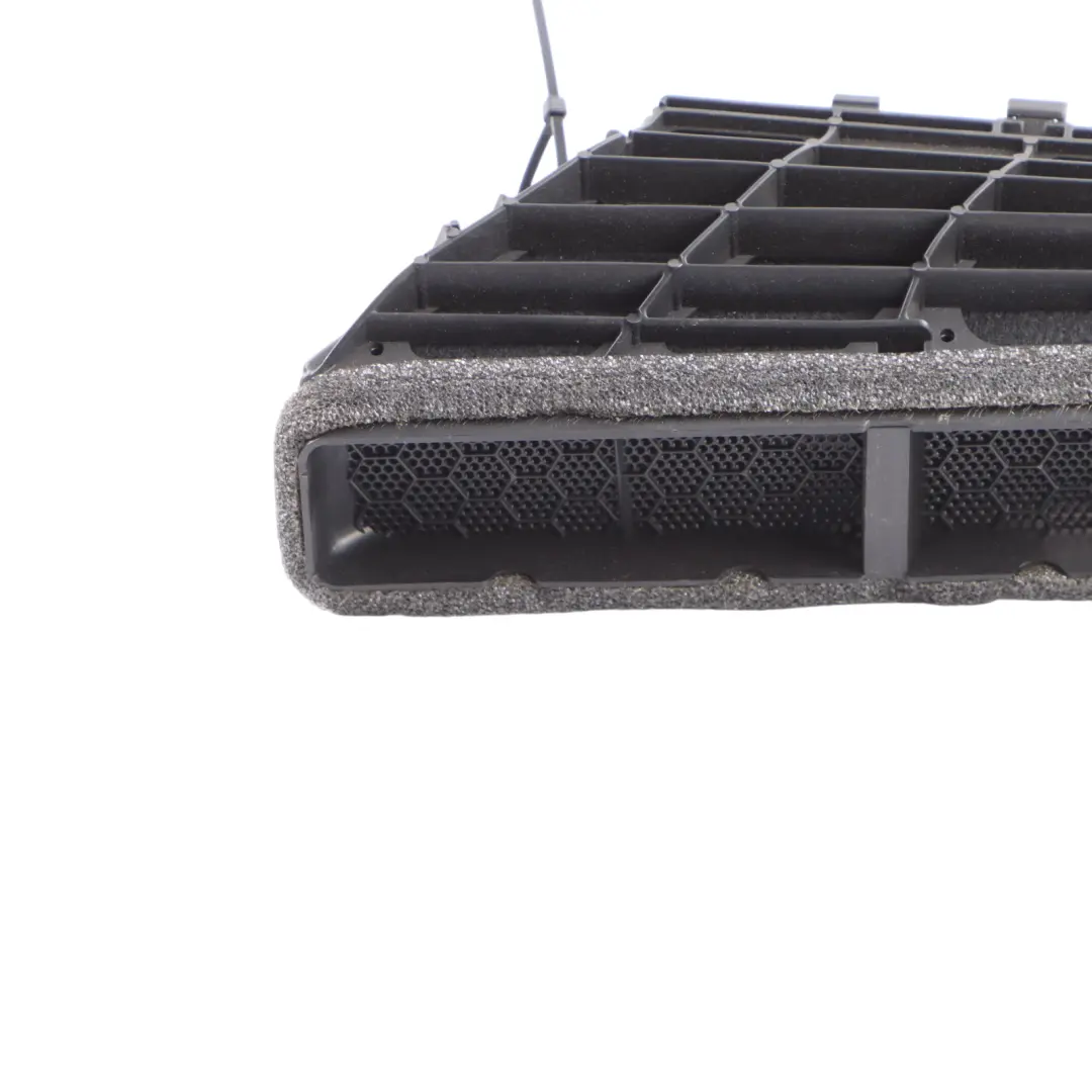 Centre Dashboard Air Duct Guide Vent to Audi S5 8T with Part number 8T2819389 Audi S5 8T Centre Dashboard Air Duct Guide Vent - SKU RHD-8T2819389 - Part number 8T2819389