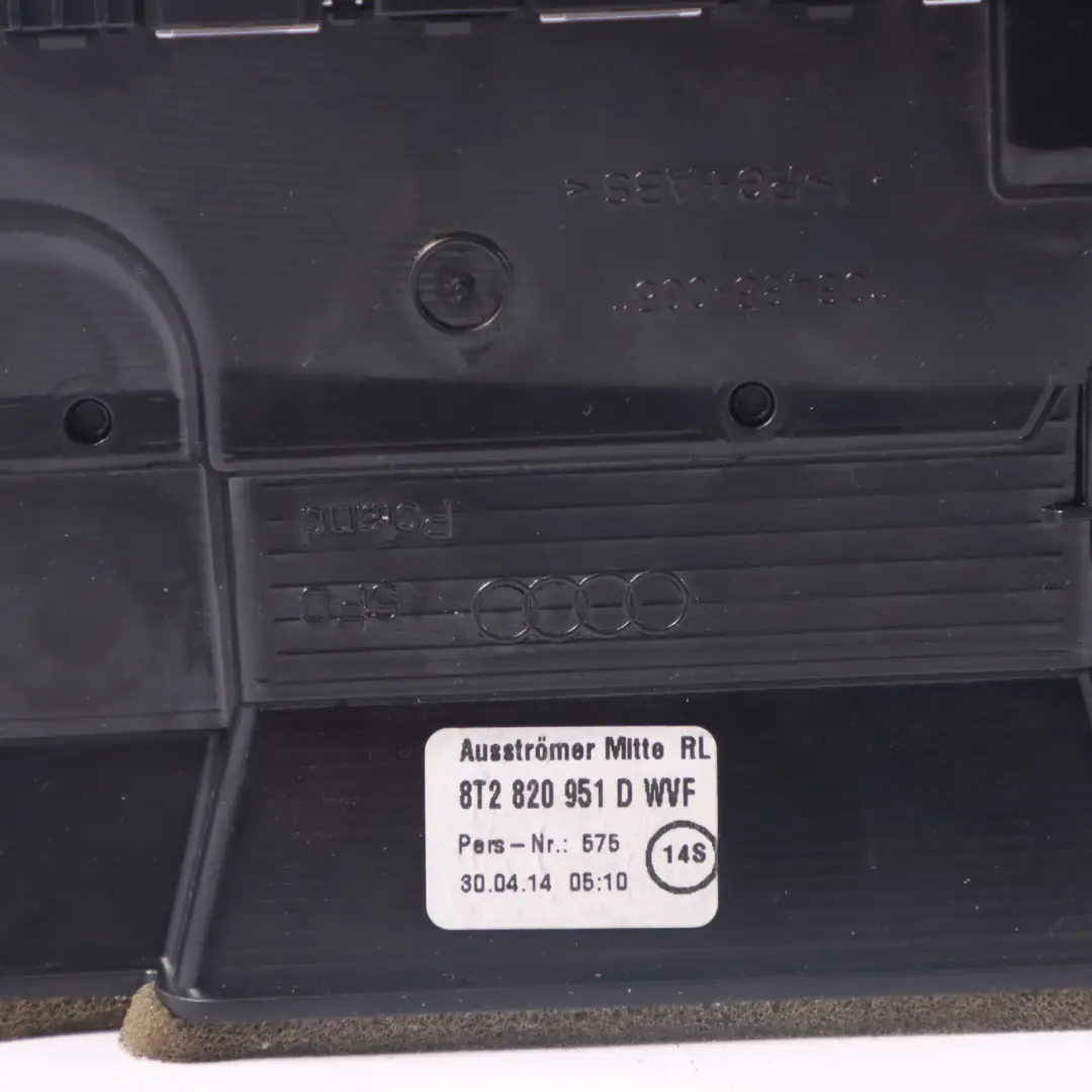 Middle Dashboard Centre Air Vent Grille Nozzle 8T2820951A to Audi A5 8T with Part number 8T2820951E Audi A5 8T Middle Dashboard Centre Air Vent Grille Nozzle 8T2820951A - SKU RHD-8T2820951E - Part number 8T2820951E