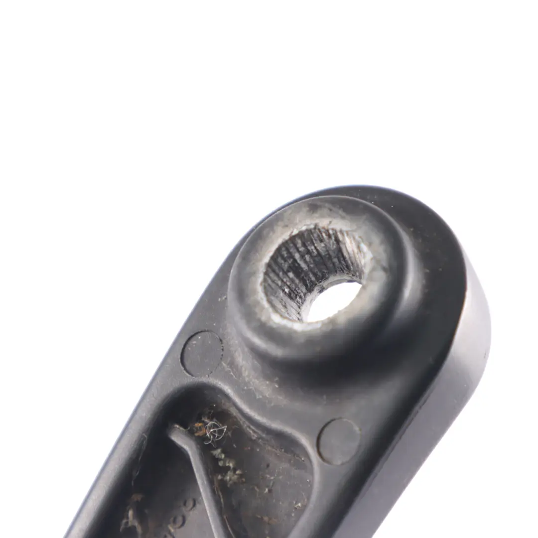 Front Windscreen Wiper Arm Right O/S Driver Side to Audi Q3 8U with Part number 8U2955408A Audi Q3 8U Front Windscreen Wiper Arm Right O/S Driver Side - SKU RHD-8U2955408A - Part number 8U2955408A