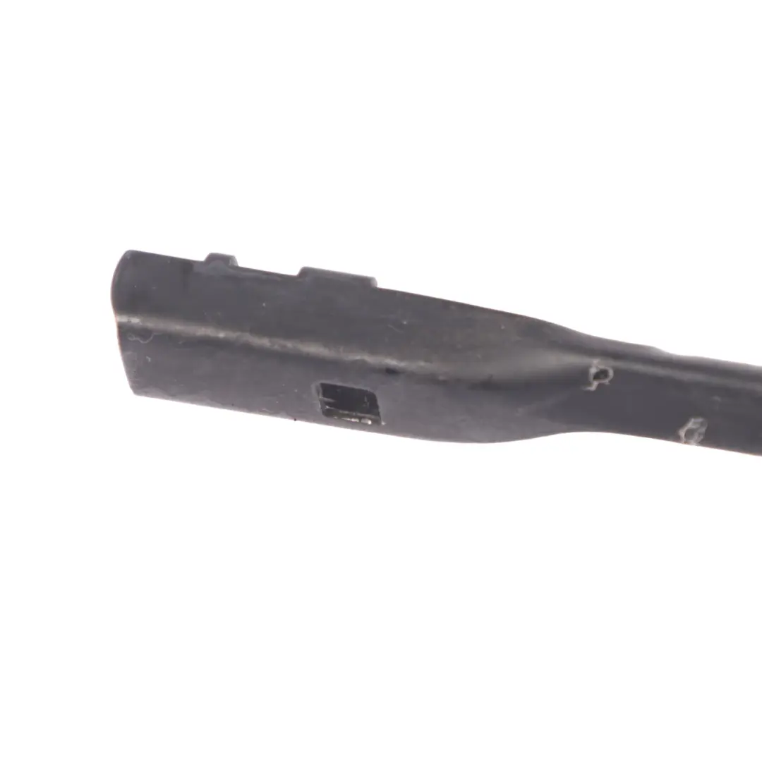 Front Windscreen Wiper Arm Right O/S Driver Side to Audi Q3 8U with Part number 8U2955408A Audi Q3 8U Front Windscreen Wiper Arm Right O/S Driver Side - SKU RHD-8U2955408A - Part number 8U2955408A