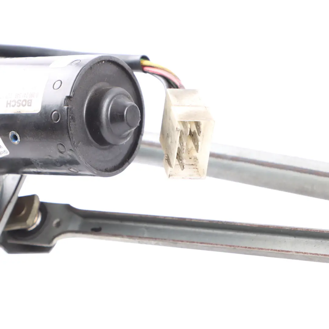 W901 Windscreen Wiper System Mechanism Linkage to Mercedes Sprinter with Part number A9018200181 Mercedes Sprinter W901 Windscreen Wiper System Mechanism Linkage - SKU RHD-A9018200181 - Part number A9018200181