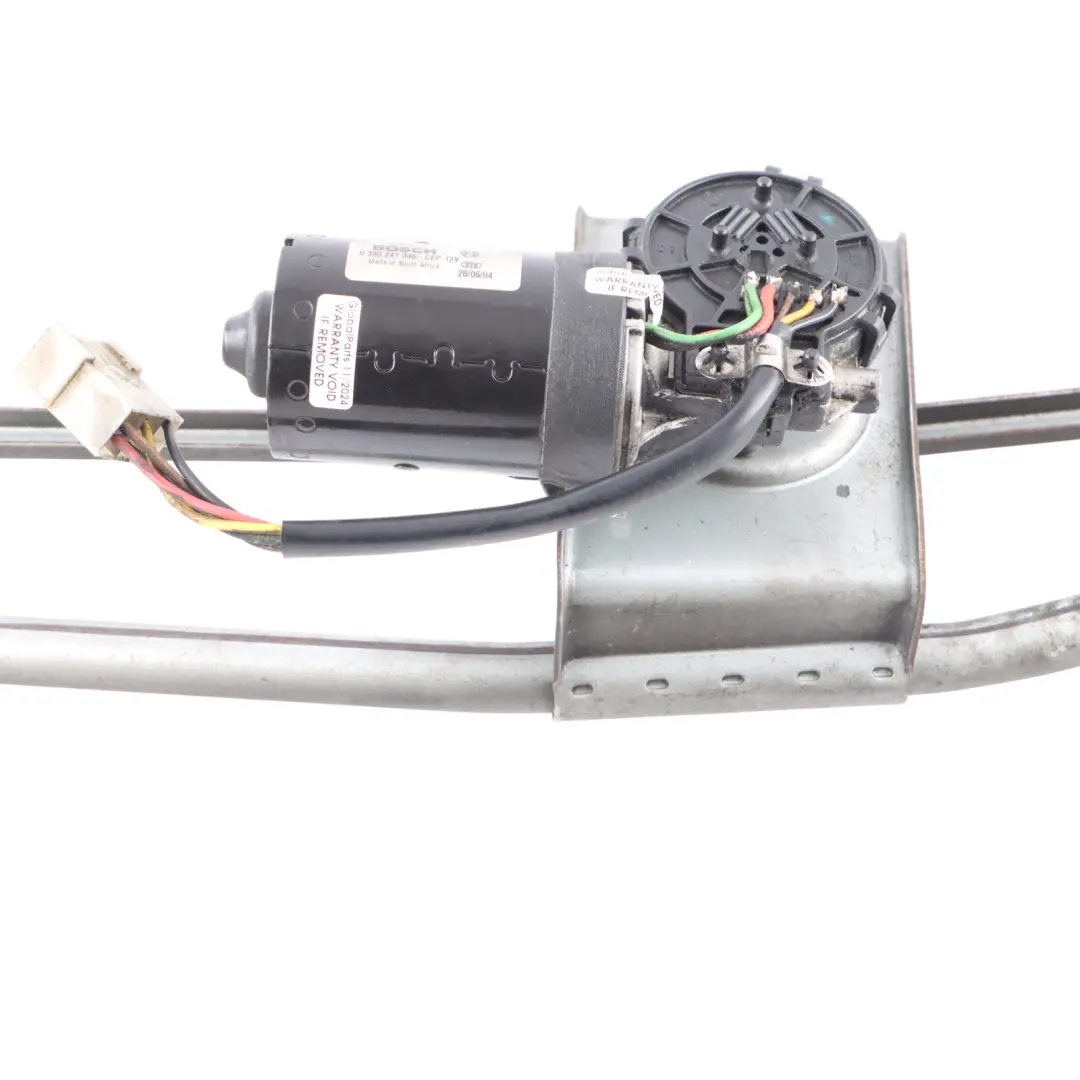 W901 Windscreen Wiper System Mechanism Linkage to Mercedes Sprinter with Part number A9018200181 Mercedes Sprinter W901 Windscreen Wiper System Mechanism Linkage - SKU RHD-A9018200181 - Part number A9018200181