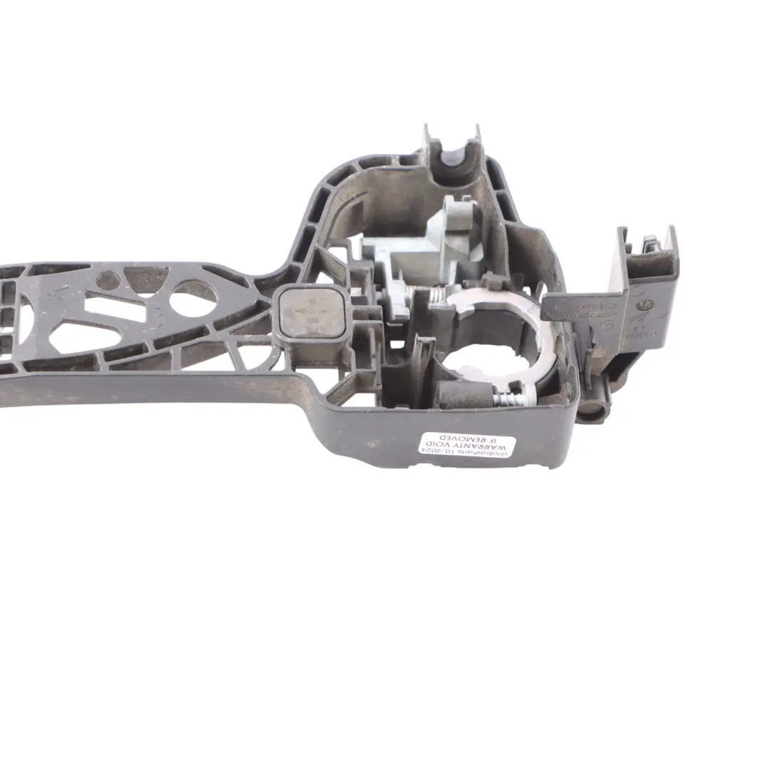 Door Handle Mercedes W907 Bearing Bracket Front Outer Left N/S to with Part number A9077600100 Door Handle Mercedes W907 Bearing Bracket Front Outer Left N/S - SKU RHD-A9077600100 - Part number A9077600100