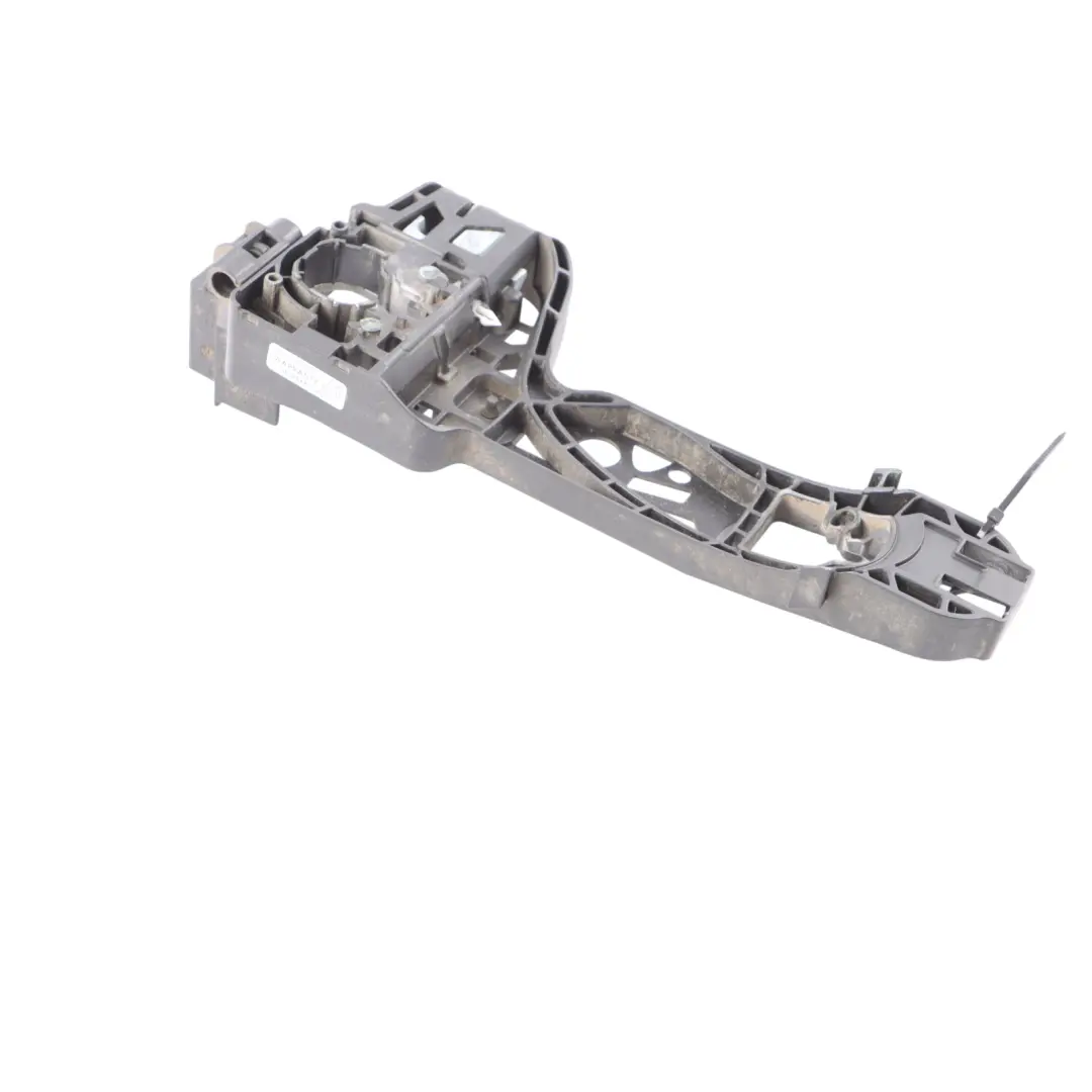 Door Handle Mercedes W907 Bearing Bracket Front Outer Left N/S to with Part number A9077600100 Door Handle Mercedes W907 Bearing Bracket Front Outer Left N/S - SKU RHD-A9077600100 - Part number A9077600100