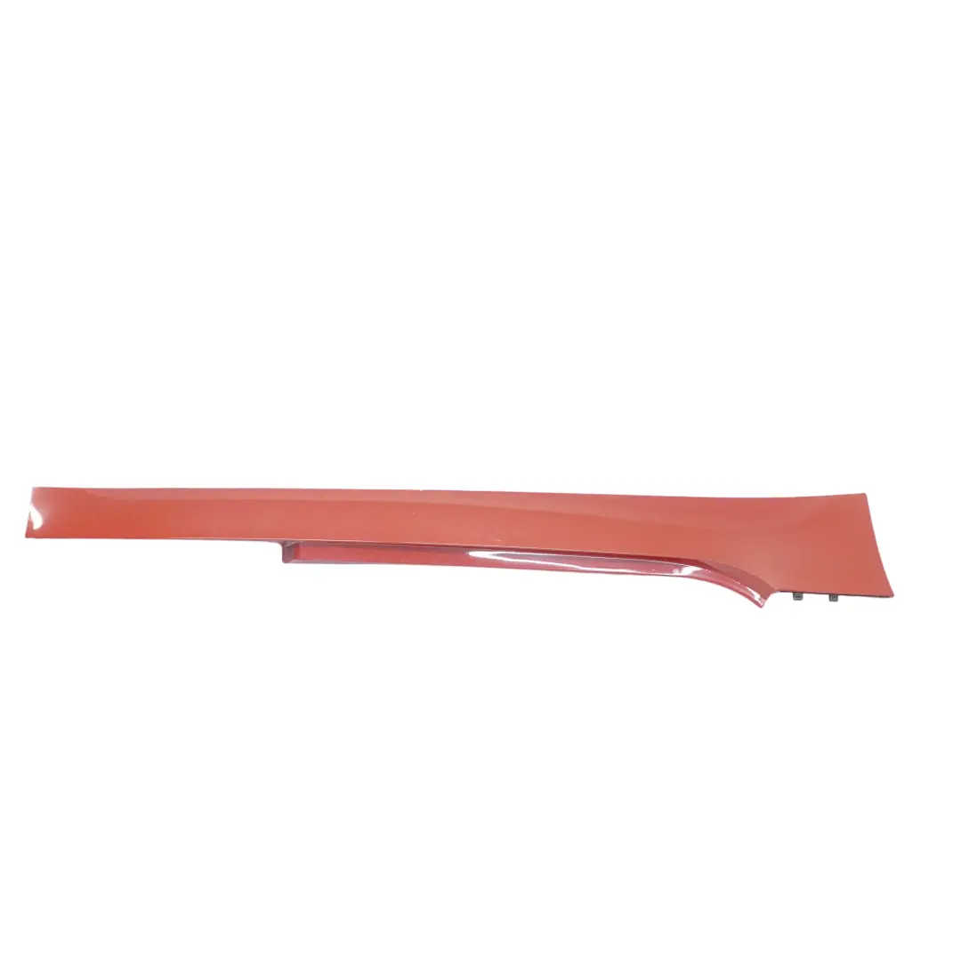 Minigonna laterale destra Striscia di copertura Melbourne Red - A75 per BMW Z4 E89 con numero di parte 0037524 BMW Z4 E89 Minigonna laterale destra Striscia di copertura Melbourne Red - A75 - SKU 0037524-MRT - Numero di parte 0037524