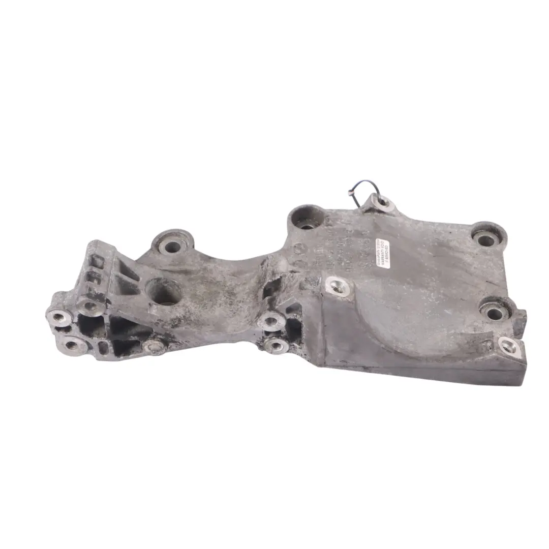 Audi A3 8P 1.9 TDI BLS Diesel Łapa Mocowanie Alternatora - SKU 038903139AF - Numer Części 038903139AF