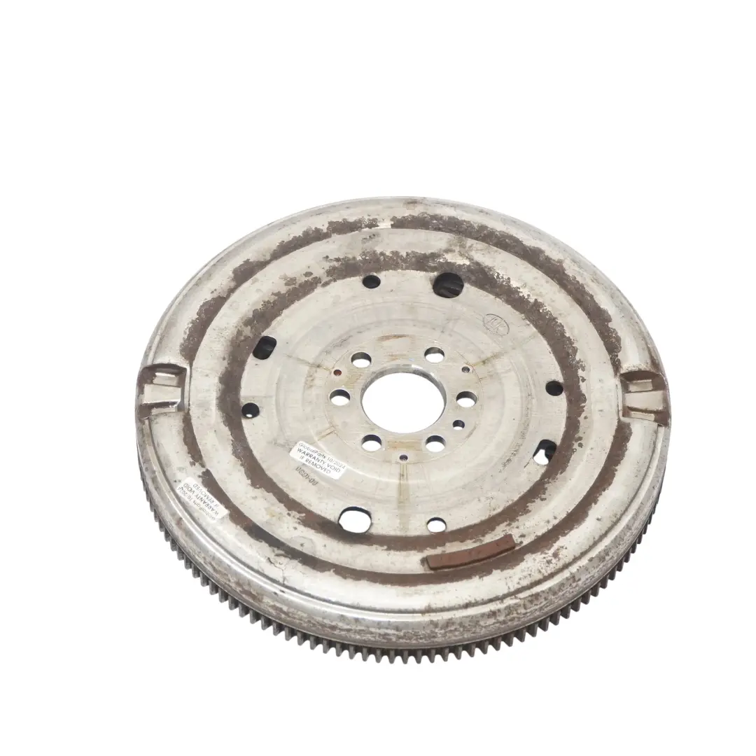 Volant d'inertie Anneau de démarrage de boîte 1.4 Petrol pour Audi A1 8X à propos du numéro de pièce 03C105266AA Audi A1 8X Volant d'inertie Anneau de démarrage de boîte 1.4 Petrol - SKU 03C105266AA - Numéro de pièce 03C105266AA