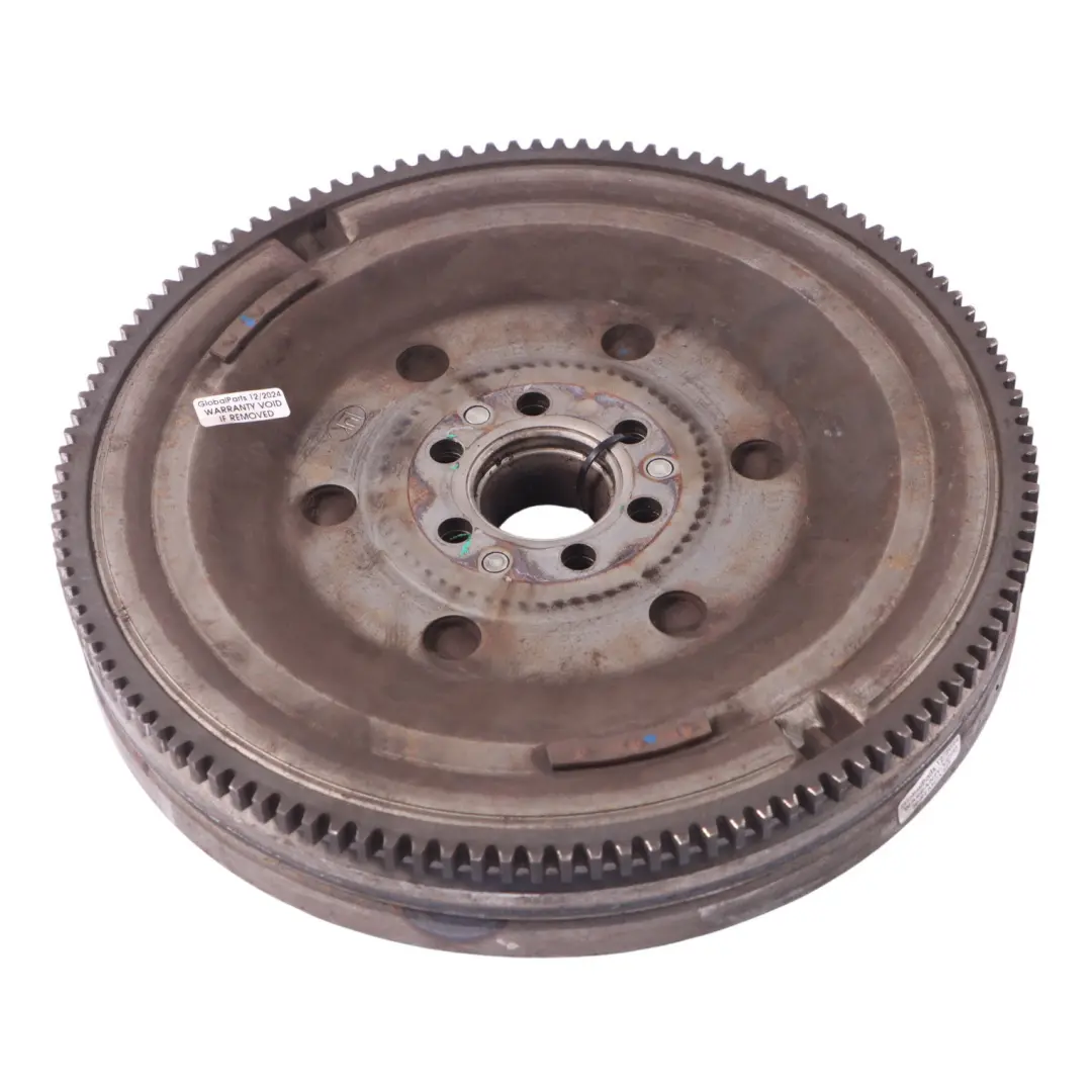 Gearbox Flywheel Dual Twin Mass LUK 240MM to Audi A6 C6 2.0 TDI Manual with Part number 03G105266BH Audi A6 C6 2.0 TDI Manual Gearbox Flywheel Dual Twin Mass LUK 240MM - SKU 03G105266BH - Part number 03G105266BH