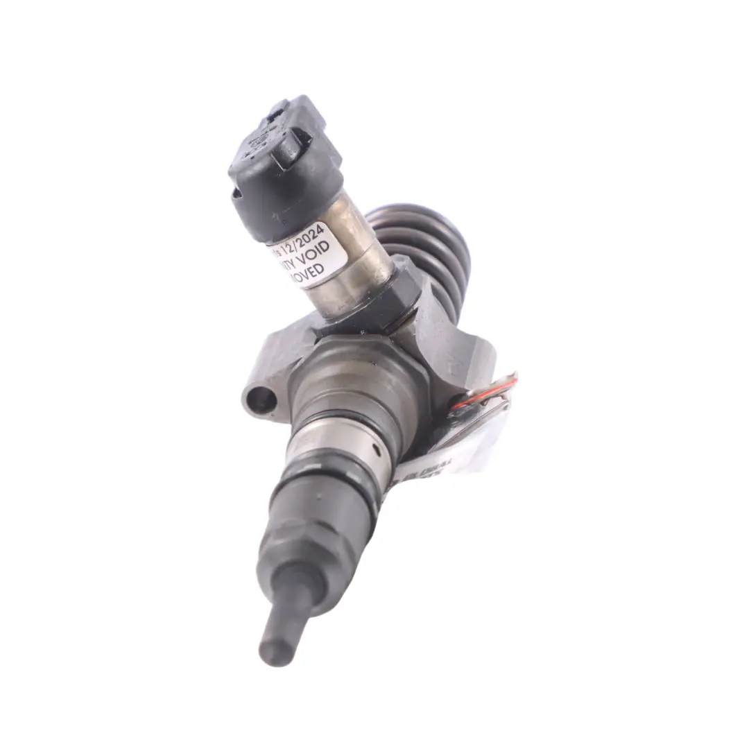 1K 2.0 Diesel Einspritzdüse für Volkswagen Golf mit Teilenummer 03G130073T Volkswagen Golf 1K 2.0 Diesel Einspritzdüse - SKU 03G130073T - Teilenummer 03G130073T