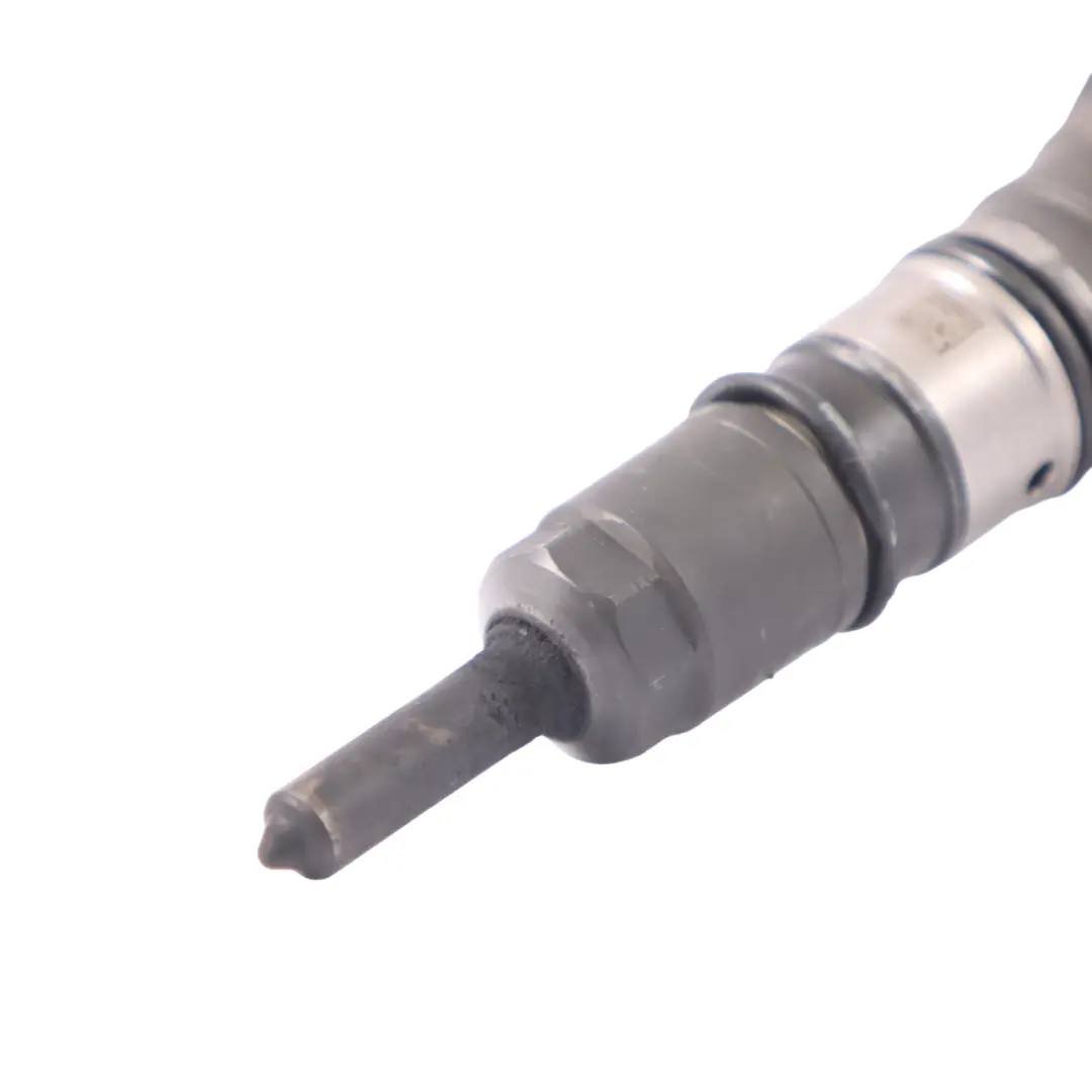 1K 2.0 Diesel Fuel Injector to Volkswagen Golf with Part number 03G130073T Volkswagen Golf 1K 2.0 Diesel Fuel Injector - SKU 03G130073T - Part number 03G130073T